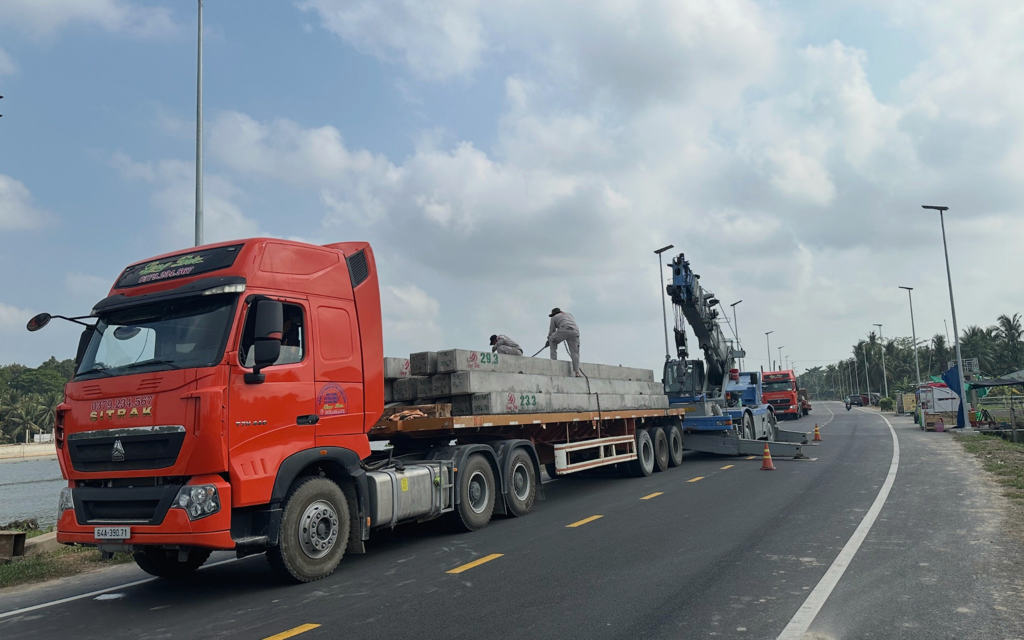 Pile delivery truck at Lang The freshwater lake project